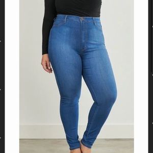 Plus size skinny jeans great quality and stretch